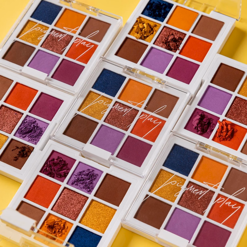 Pigment Play - Classic Phoenix - Eyeshadow Palette