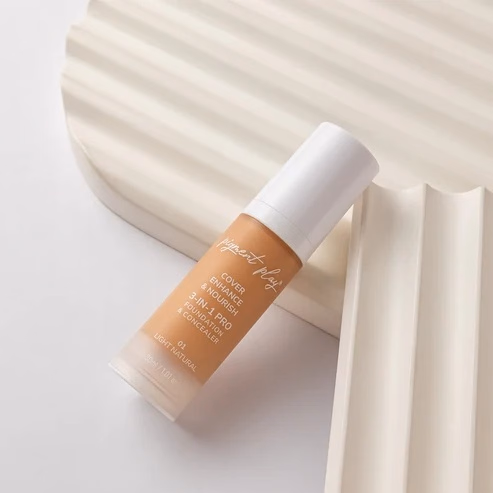 Pigment Play - Natural - Foundation & Concealer: