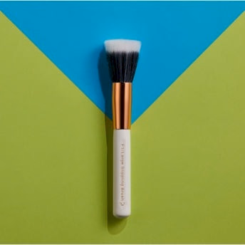 Pigment Play - Large Stippling Brush