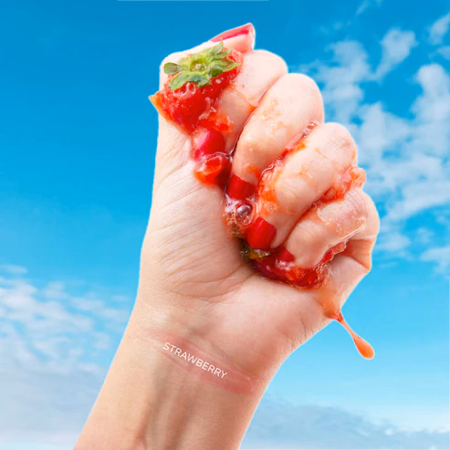 PIGMENT PLAY - CHUPA CHUPS LIP BALM  STRAWBERRY