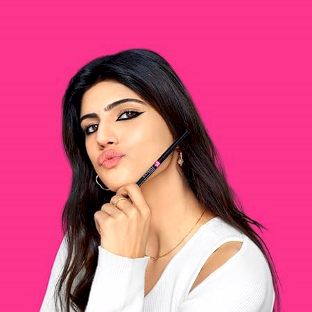 LAKME Elle18 Pencil Eyedrama Matte Kajal Bold Black