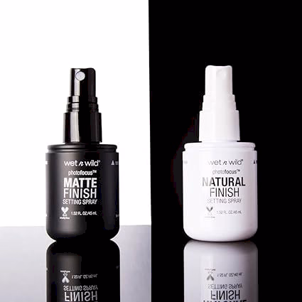 Wet n Wild - White - Photofocus - Natural Finish Setting Spray
