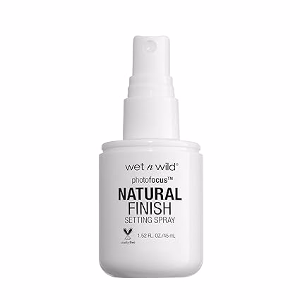 Wet n Wild - White - Photofocus - Natural Finish Setting Spray