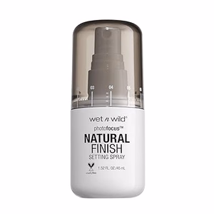 Wet n Wild - White - Photofocus - Natural Finish Setting Spray