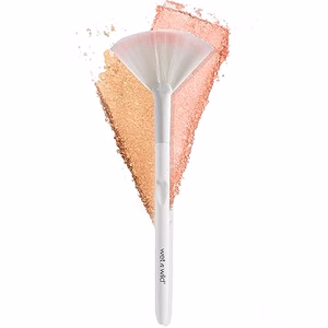 Wet N Wild - Fan Brush