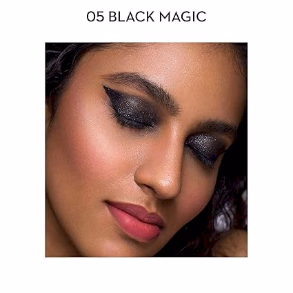SUGAR Cosmetics Stroke Of Genius Heavy-Duty Kohl -  05 Black Magic