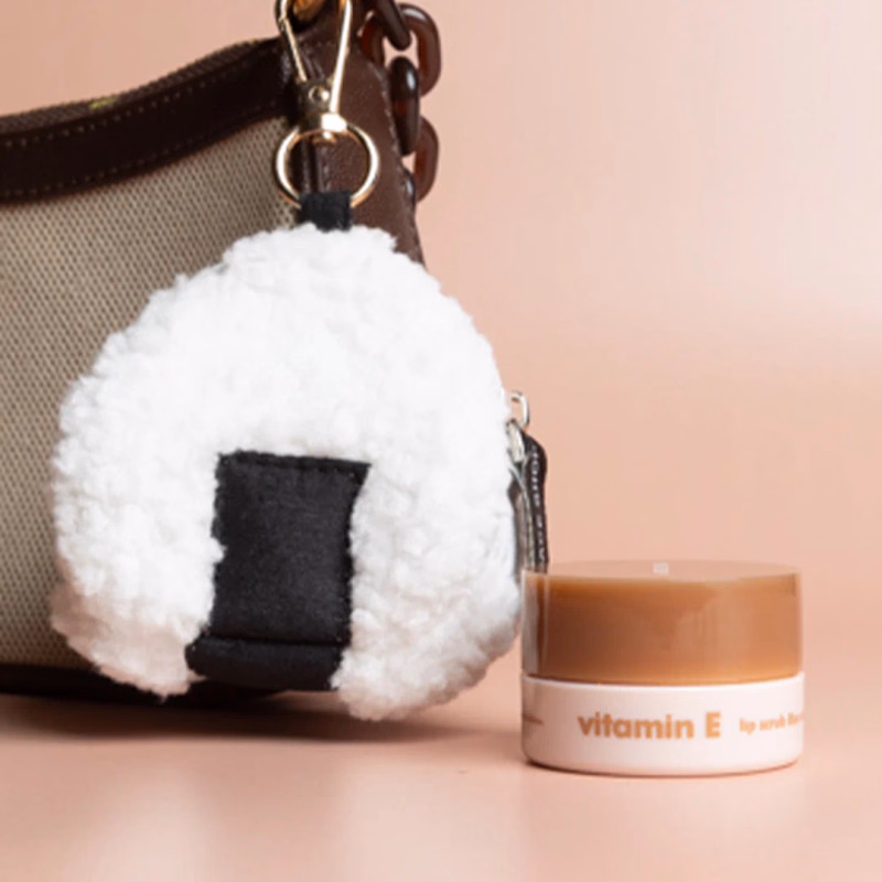 The Face Shop - Vitamin E Rice Lip Scrub - With Free Sushi Pouch