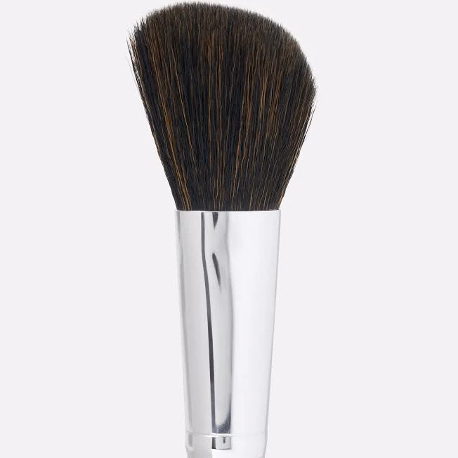 BH Cosmetics - Angled Blush Brush