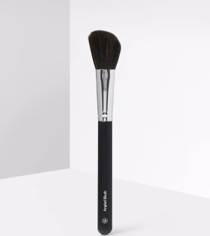 BH Cosmetics - Angled Blush Brush