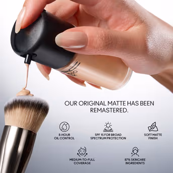 M.A.C - NC15 - Studio Fix Fluid SPF 15 - Soft Matte Foundation With Hyaluronic Acid