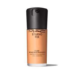 M.A.C - NC5 - Studio Fix Fluid SPF 15 - Soft Matte Foundation With Hyaluronic Acid