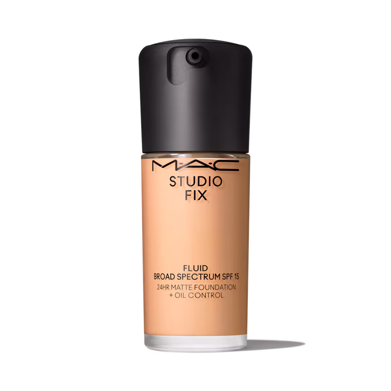 M.A.C - NC6 - Studio Fix Fluid SPF 15 - Soft Matte Foundation With Hyaluronic Acid