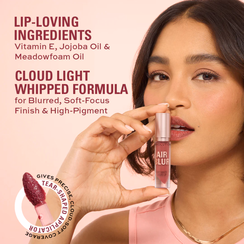 Makeup Revolution - Fiery - Air Blur - Matte Liquid Lipstick