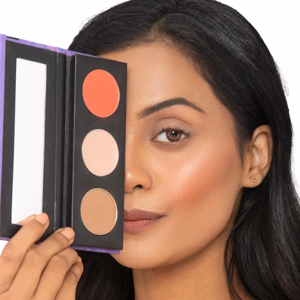 Sugar - Vivid Victory - Cosmetics Contour De Force Face Palette