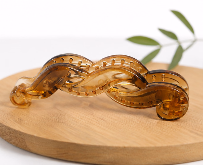 Birdware - WomenΓÇÖs Transparent Acrylic - Twisted Hair Claw Clip