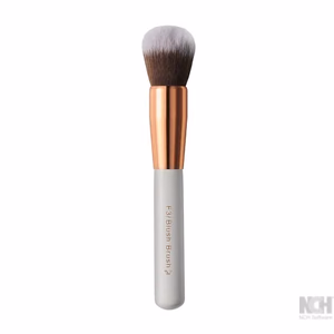 BLUSH BRUSH
